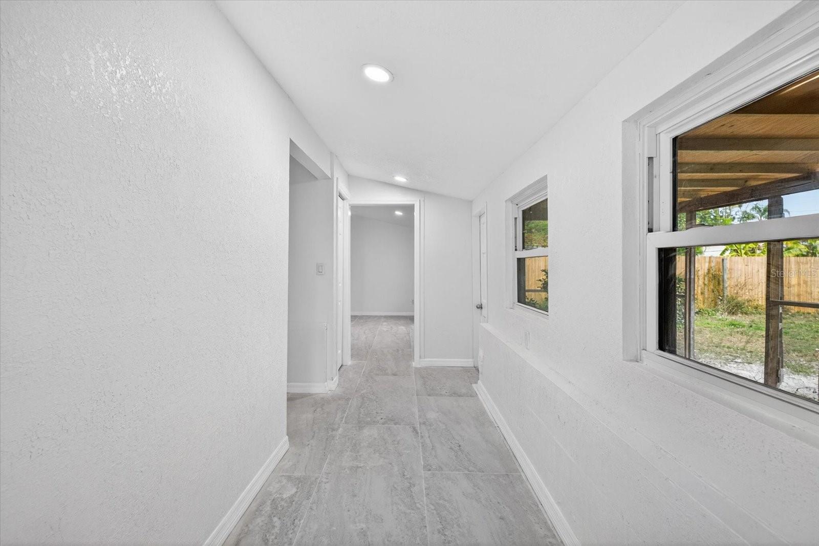 NORTH ST PETERSBURG - Residential