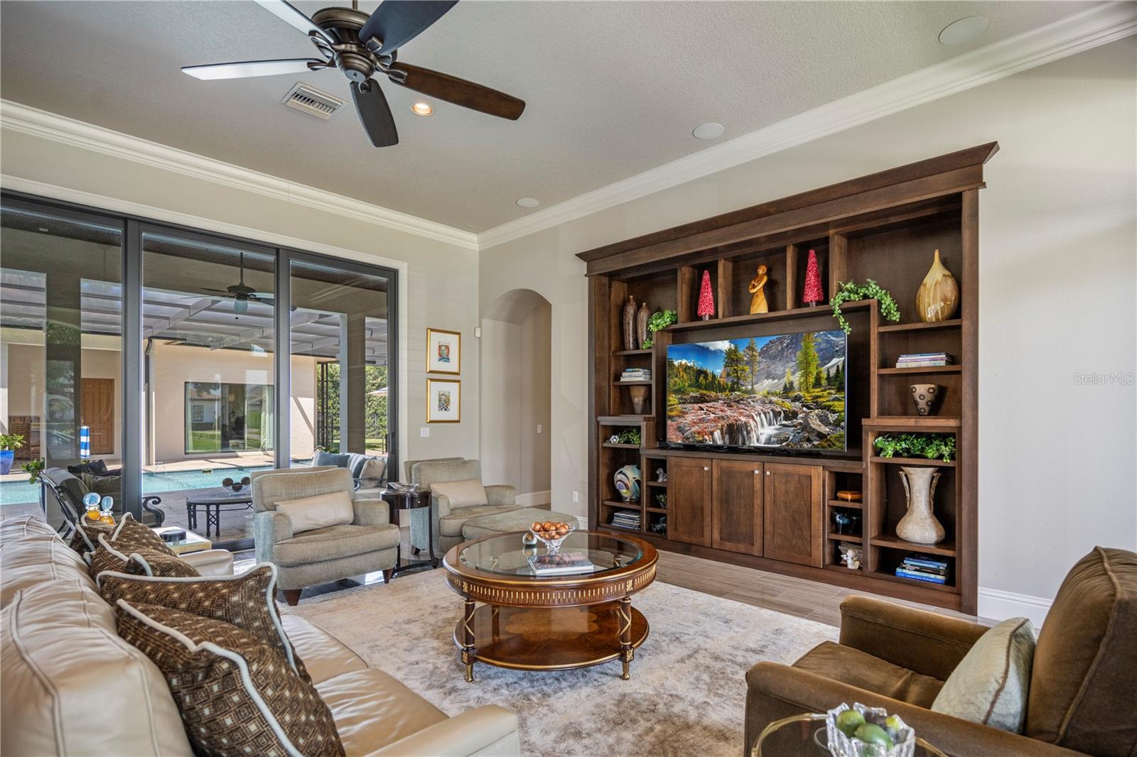 WATERSTONE - Residential