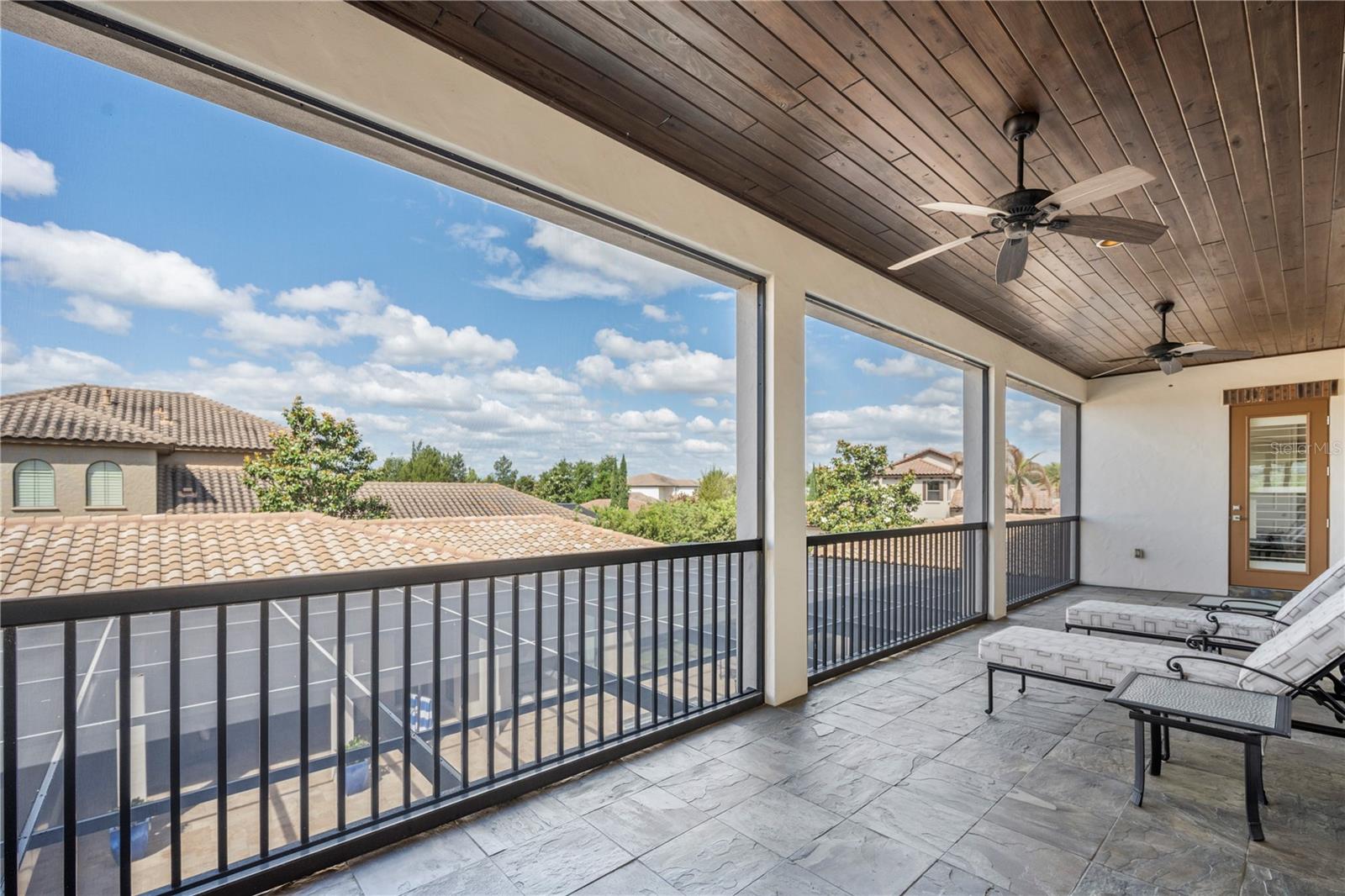 WATERSTONE - Residential