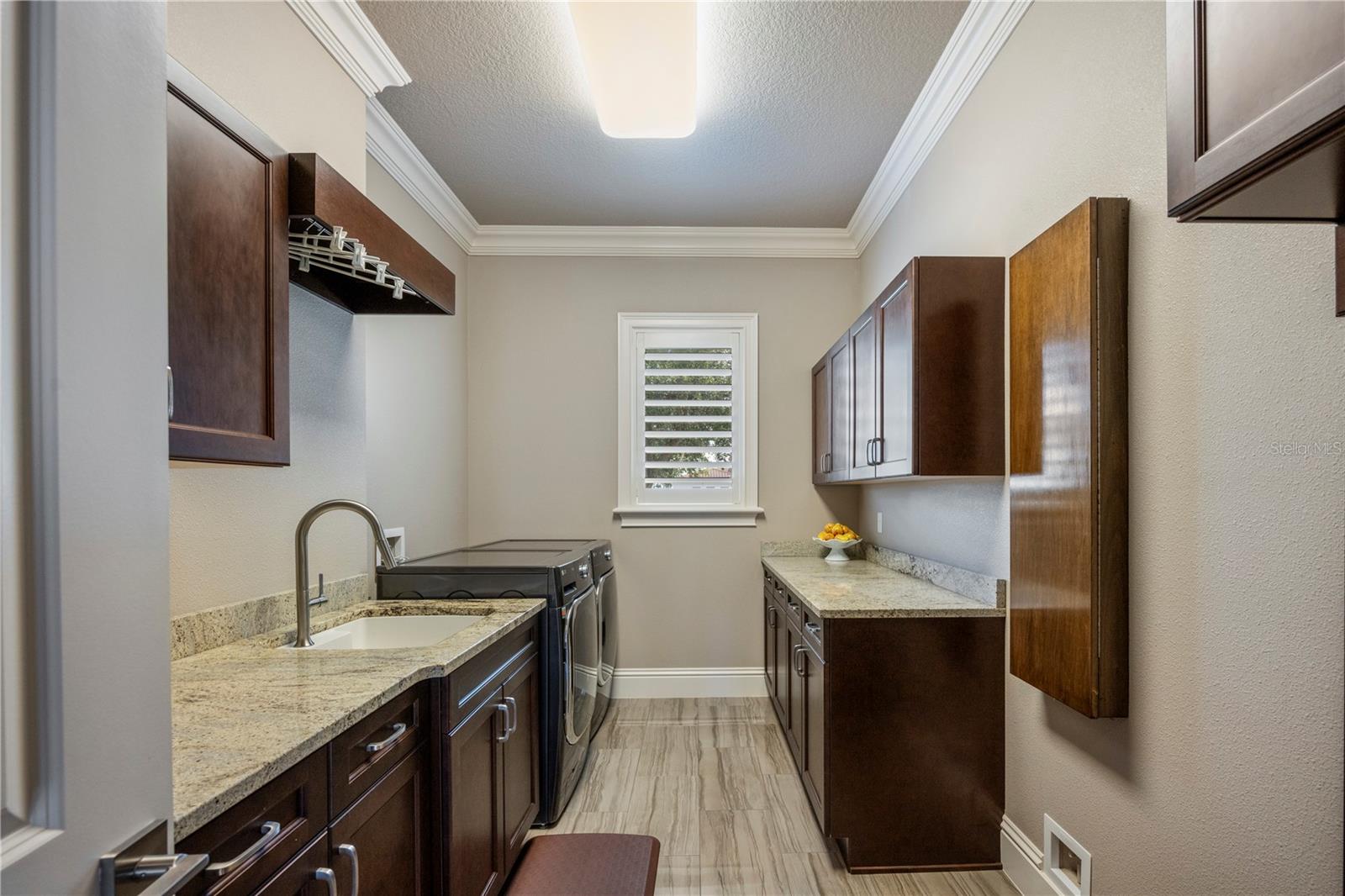 WATERSTONE - Residential