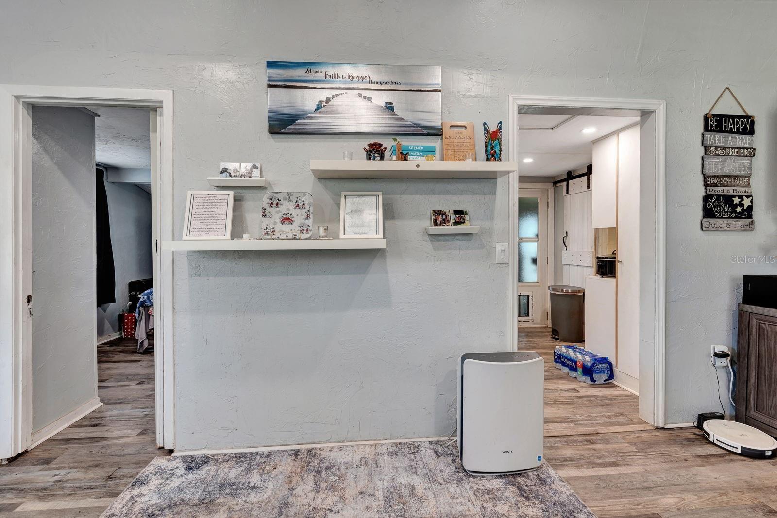 997 28TH AVENUE DRIVE E