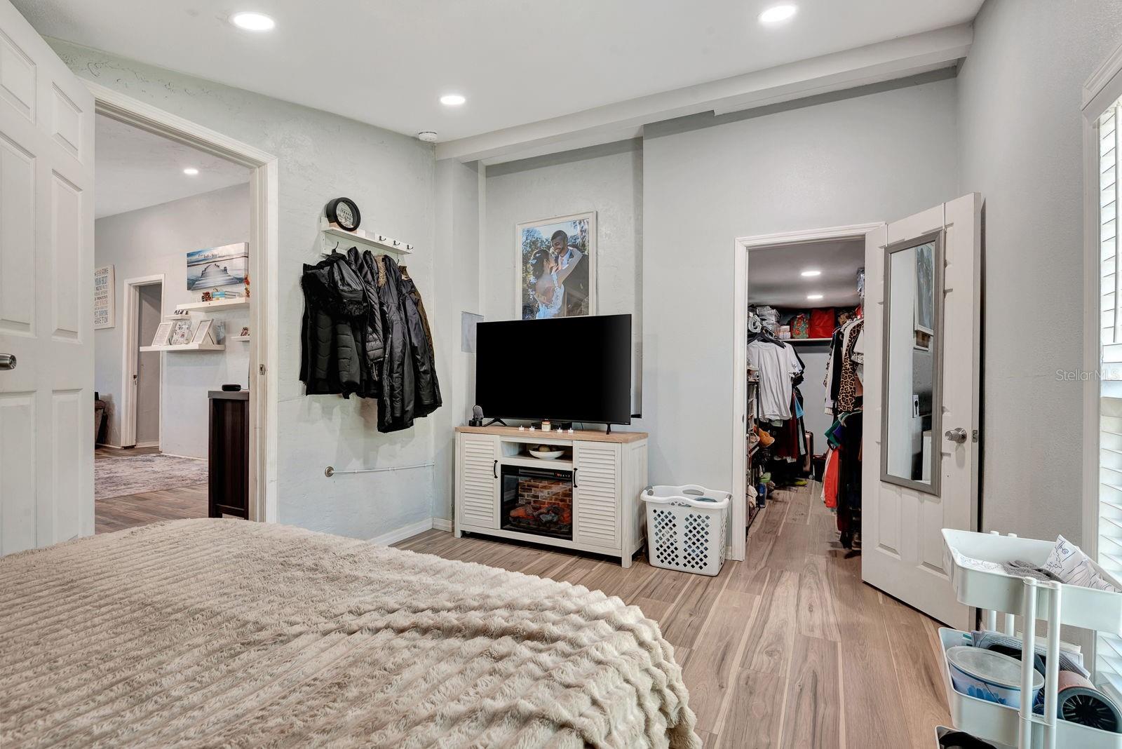 NOT IN A SUBDIVISION - Residential