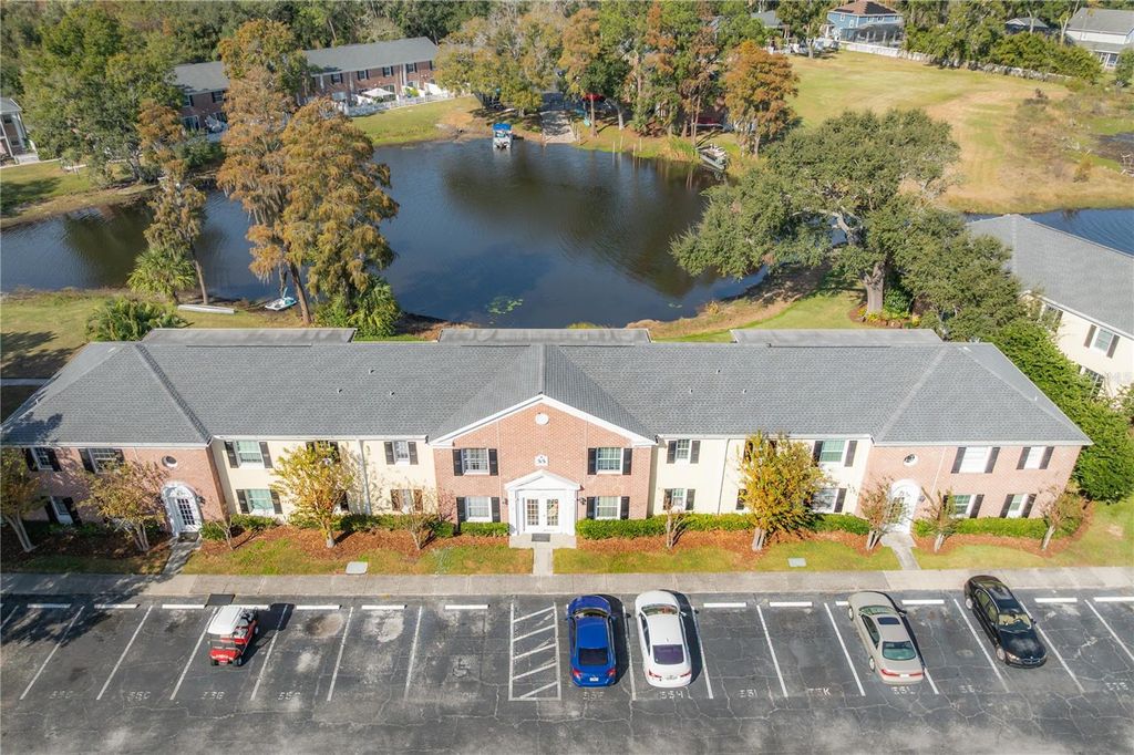 Photo of 13720 Orange Sunset Drive #201, Tampa, FL 33618 (MLS # TB8457242)