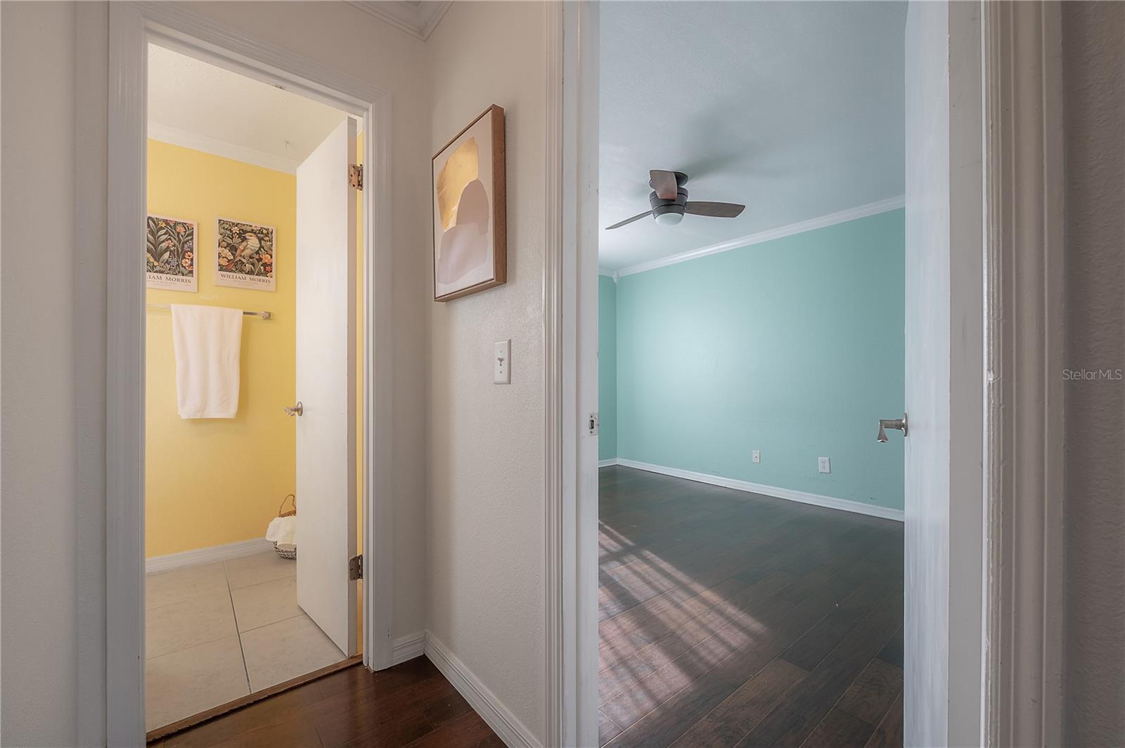 WHISPERING OAKS - Residential