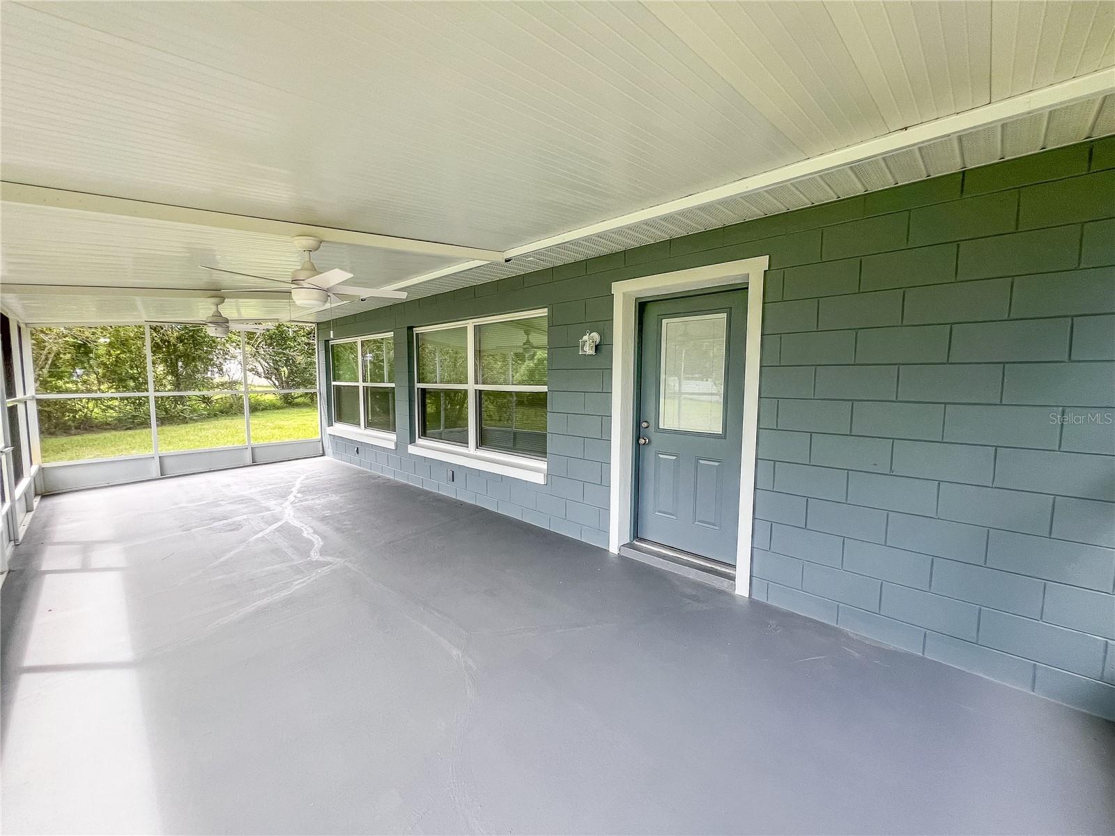 SILVER LAKE PARK - Residential