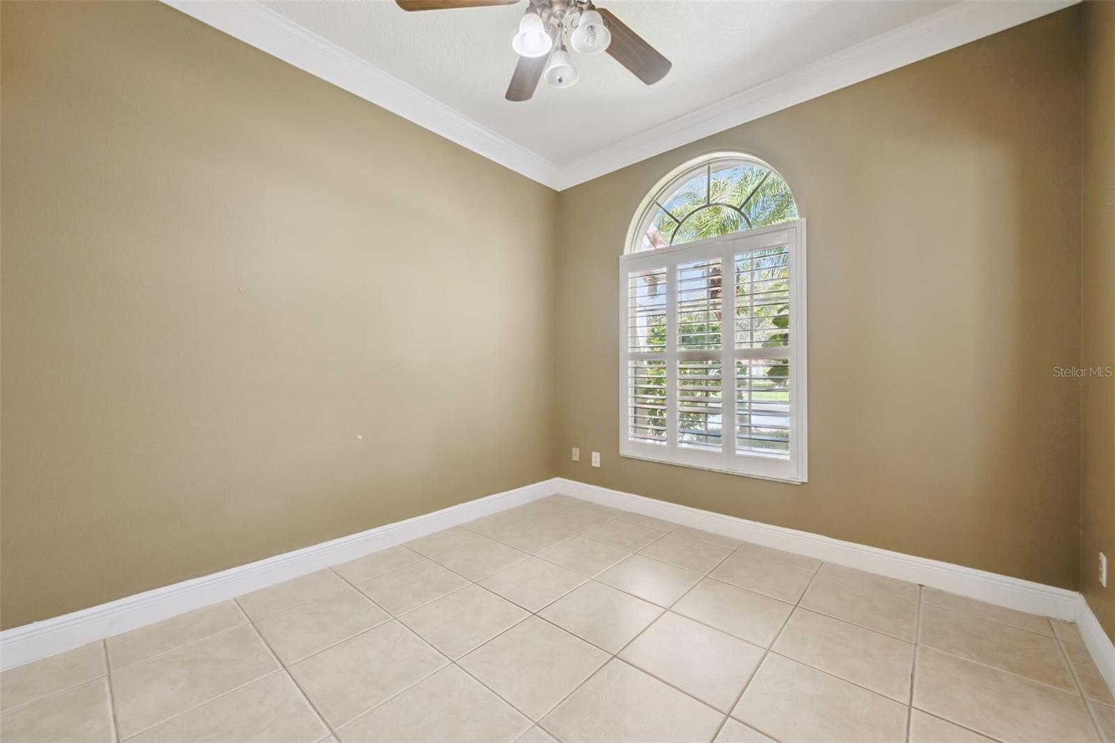 GLENMUIR 48 39 - Residential