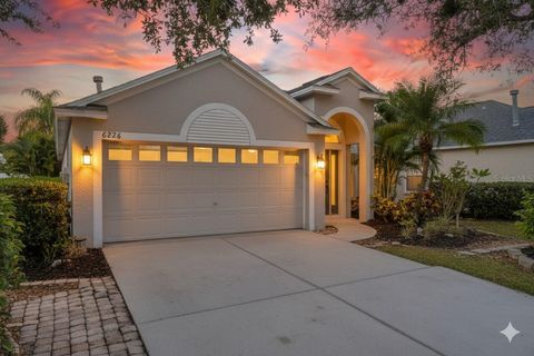 6226 BLUEFLOWER COURT LAKEWOOD RANCH FL 34202