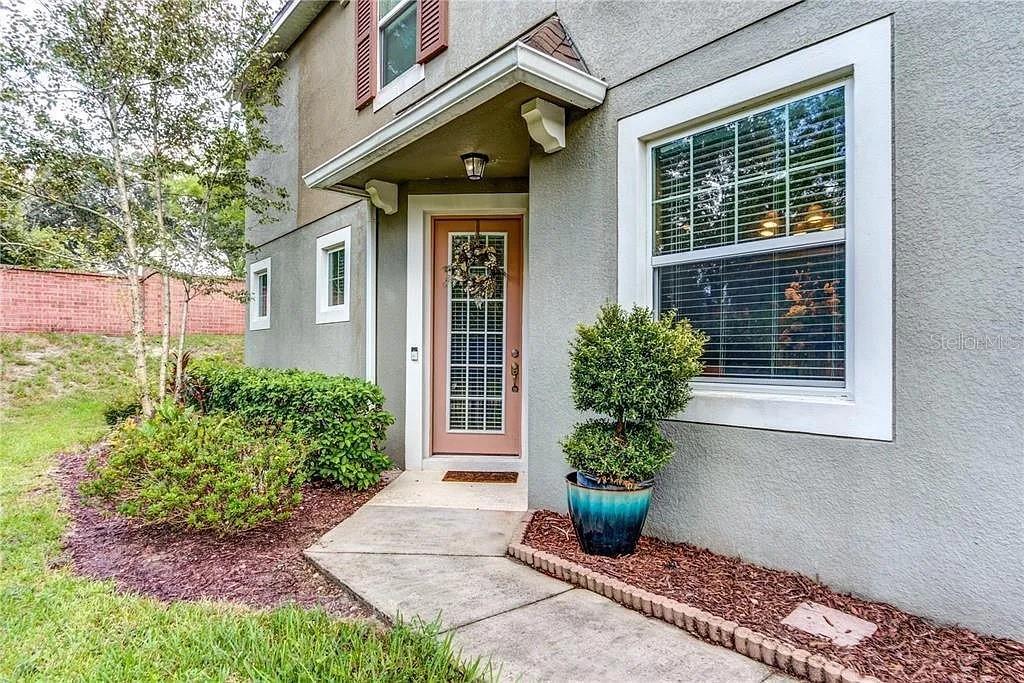 RESERVE AT LOCH LAKE - Residential Lease