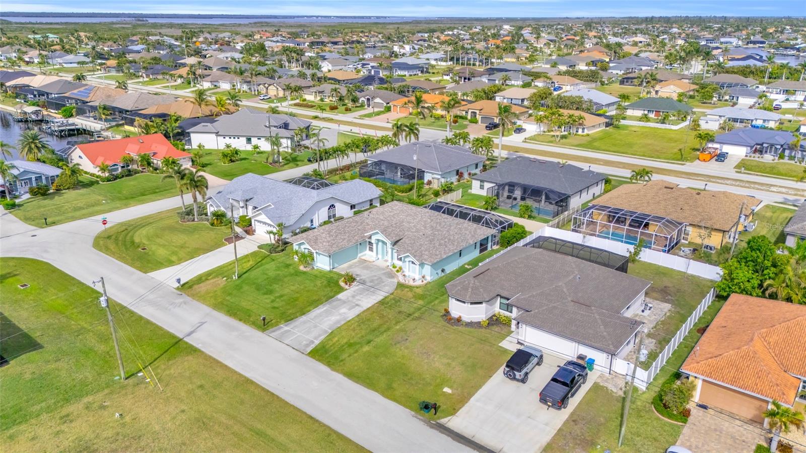 CAPE CORAL - Residential