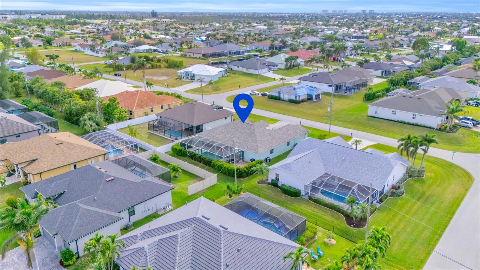 CAPE CORAL - Residential