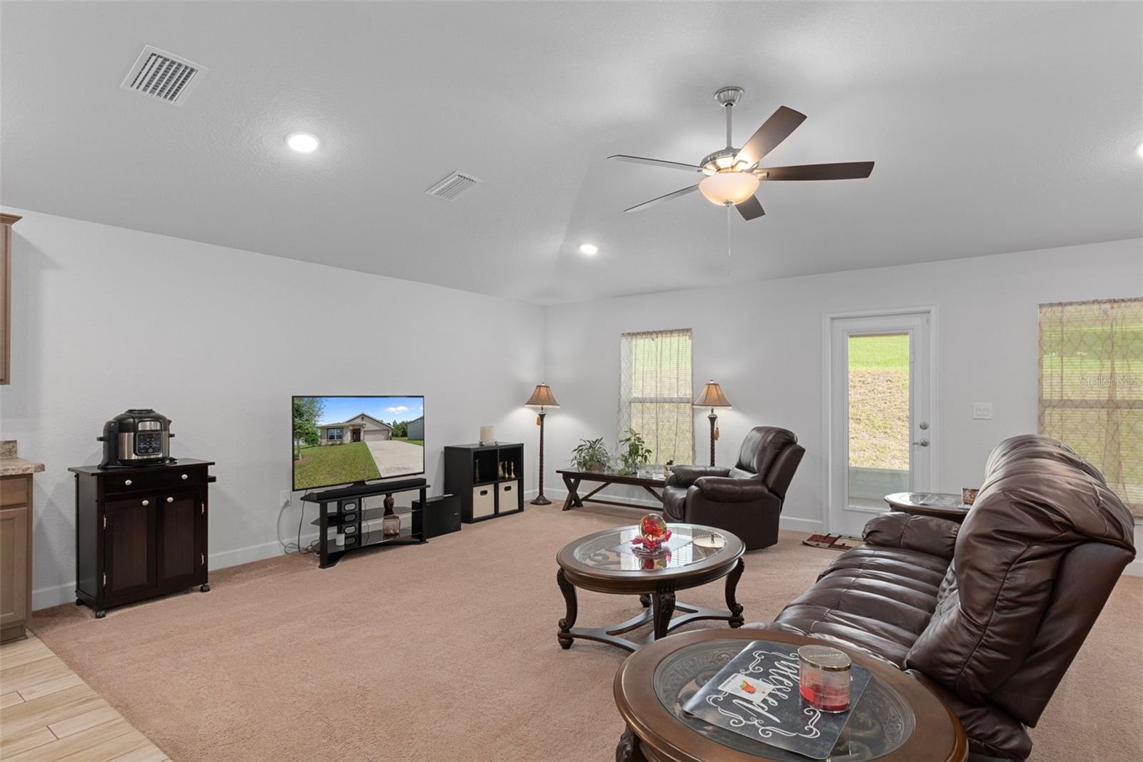 HIGH RDG VILLAGE - Residential