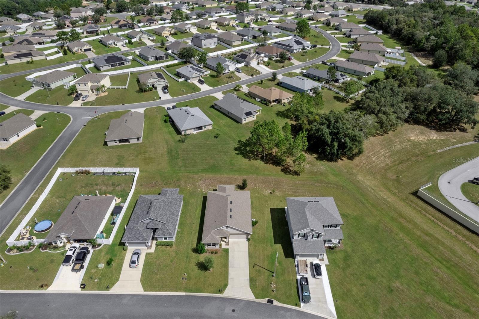 HIGH RDG VILLAGE - Residential