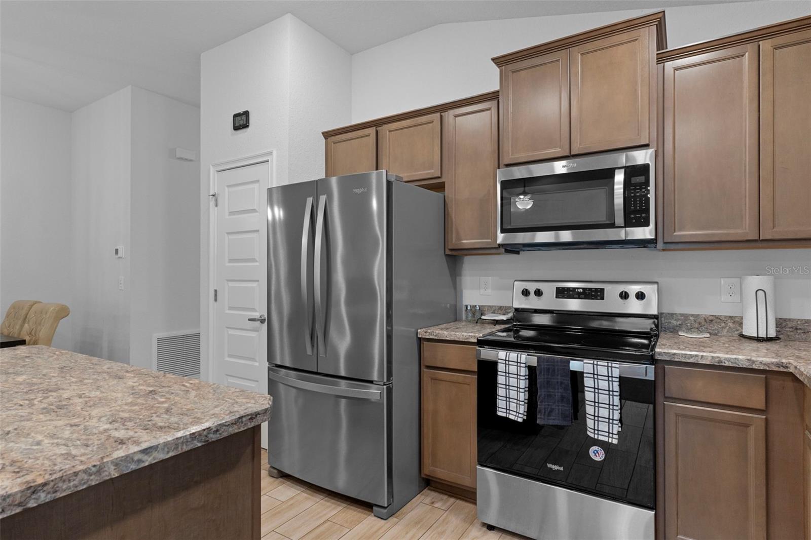 HIGH RDG VILLAGE - Residential