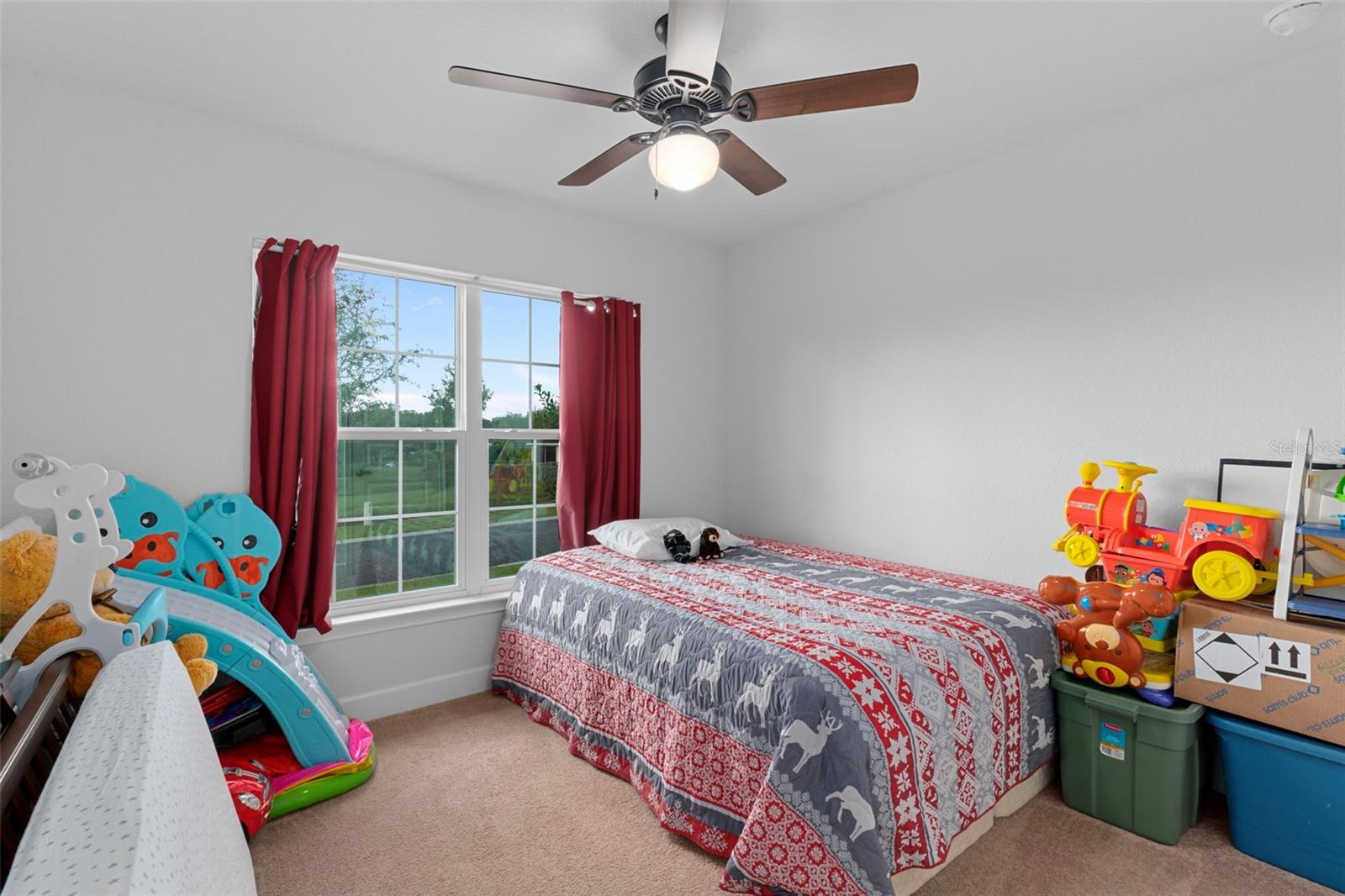 HIGH RDG VILLAGE - Residential