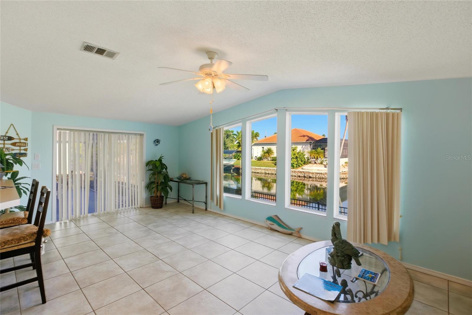 PELICAN POINTE 1ST ADD - Residential