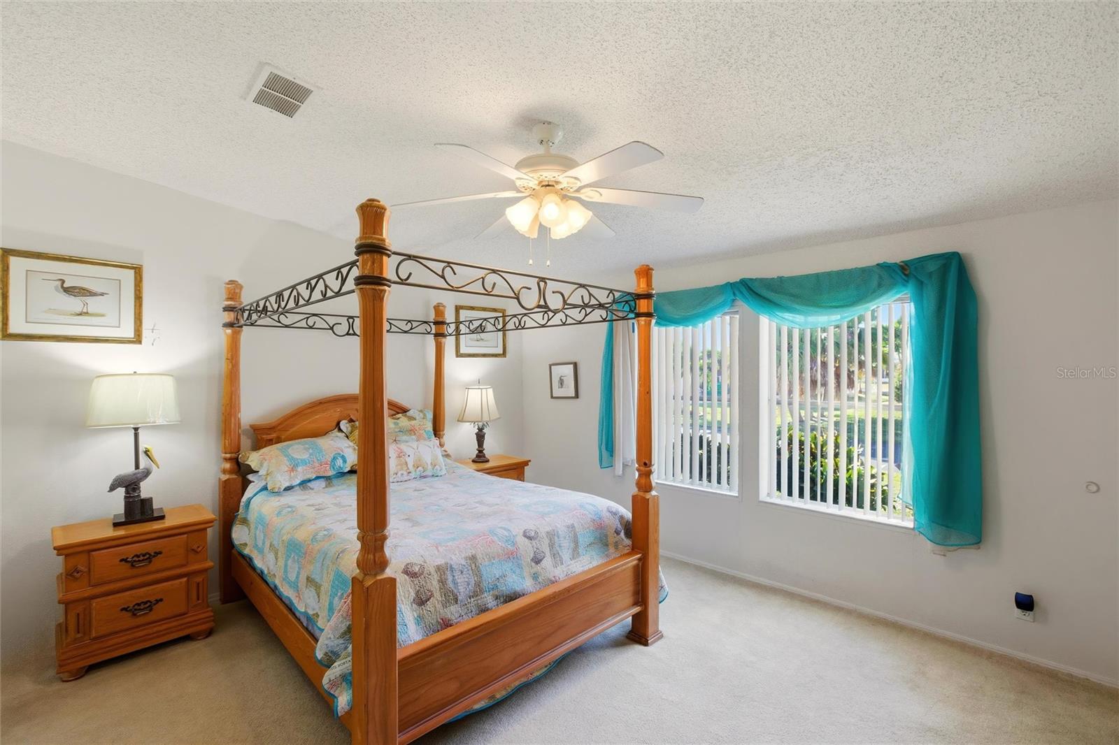 PELICAN POINTE 1ST ADD - Residential