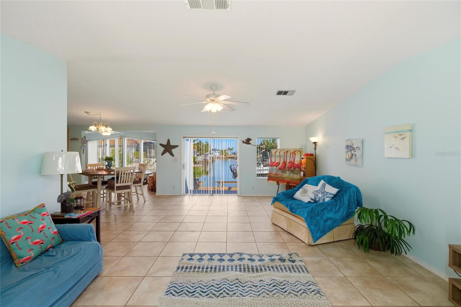 PELICAN POINTE 1ST ADD - Residential