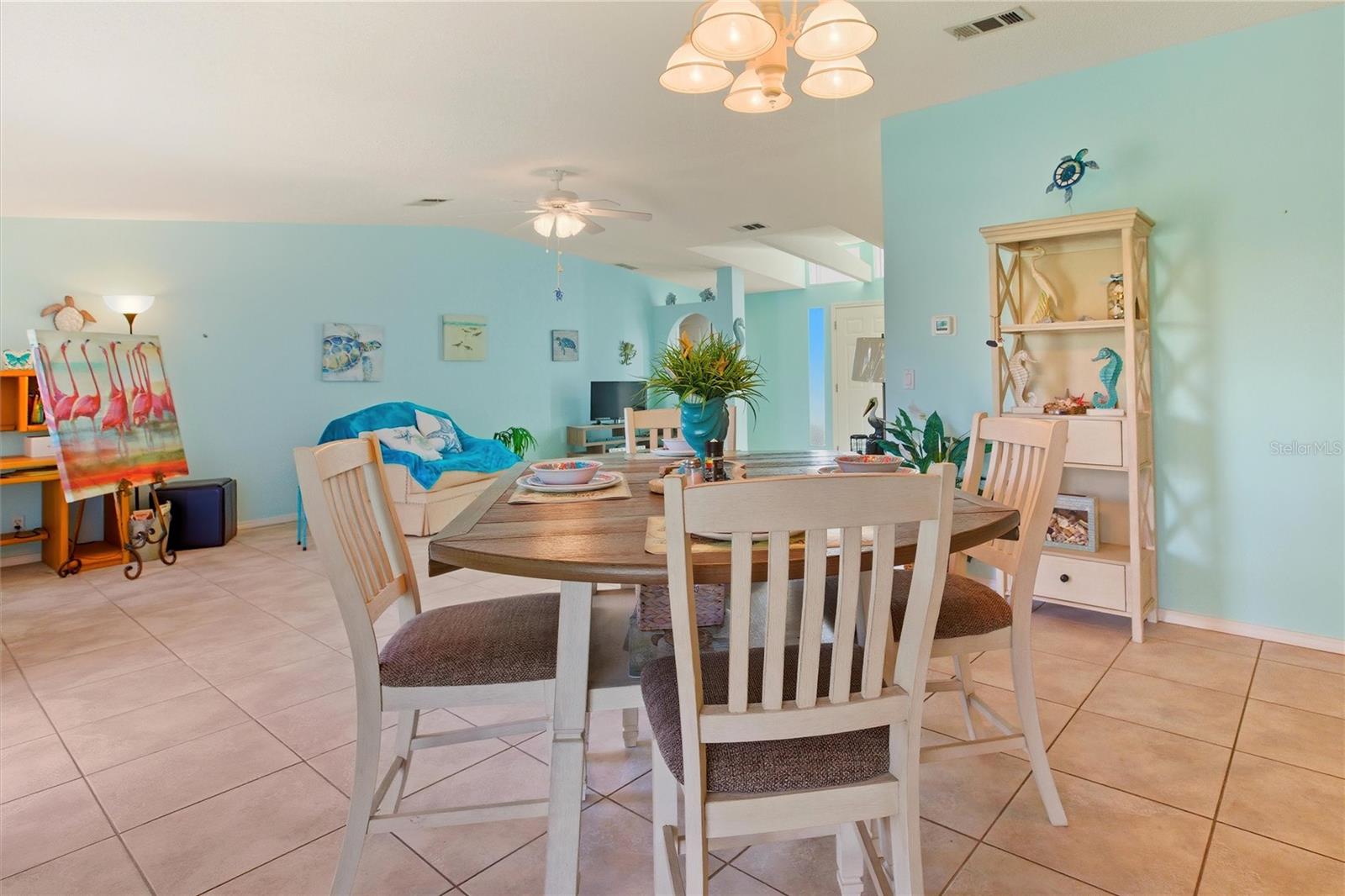 PELICAN POINTE 1ST ADD - Residential