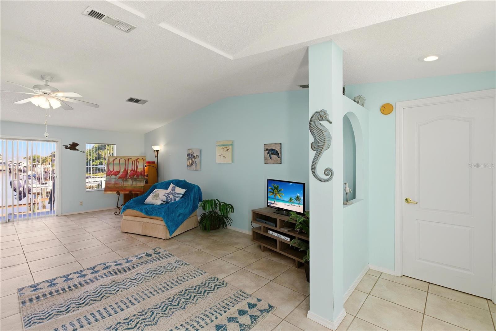 PELICAN POINTE 1ST ADD - Residential