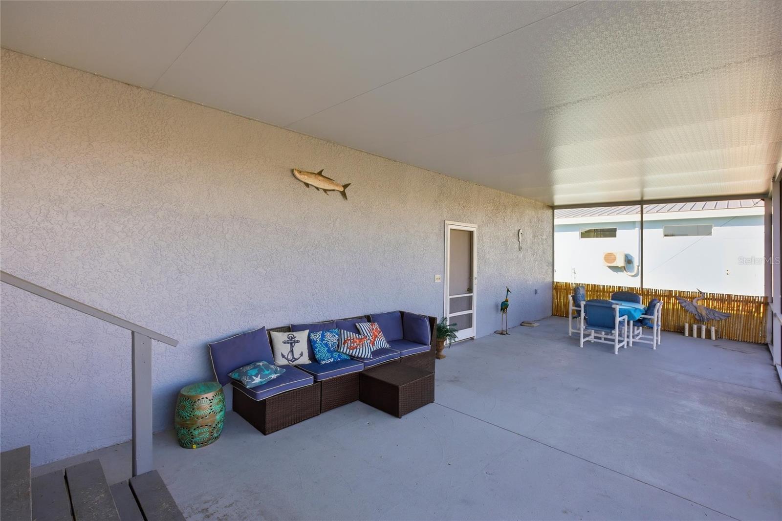 PELICAN POINTE 1ST ADD - Residential