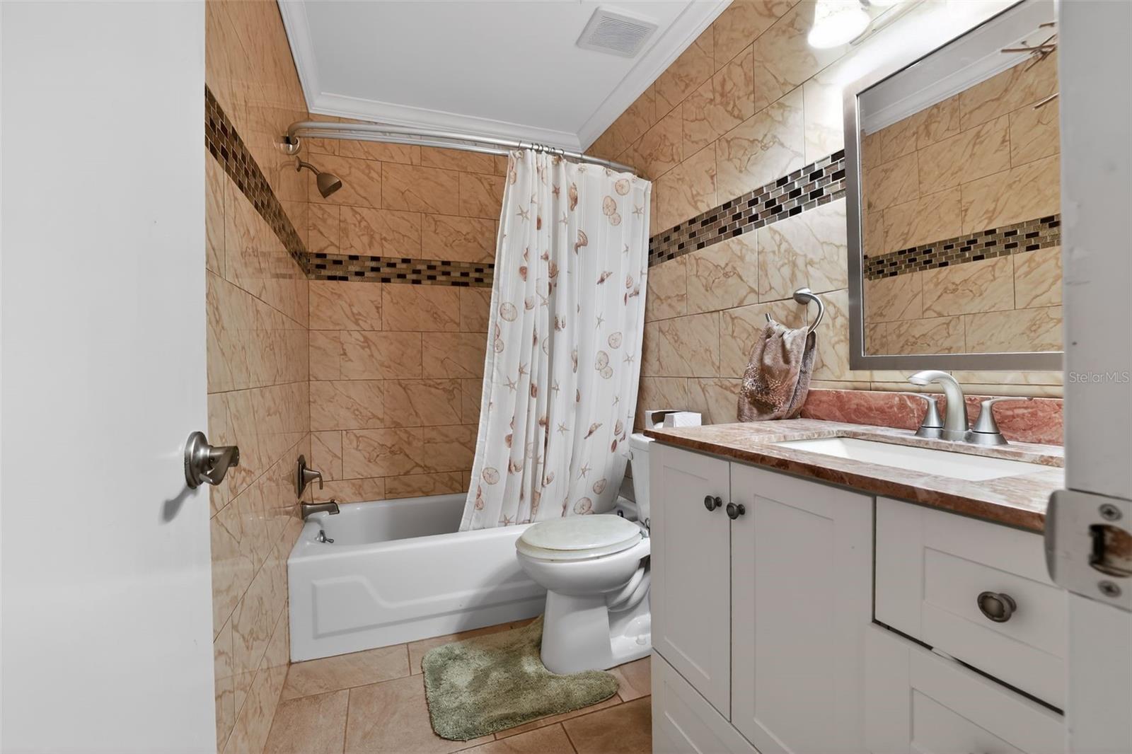 VILLA NUEVA CONDO - Residential