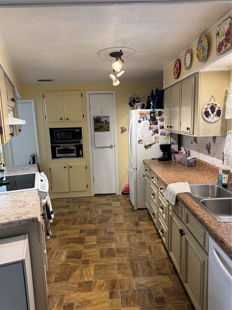 TERRA COVE - Residential