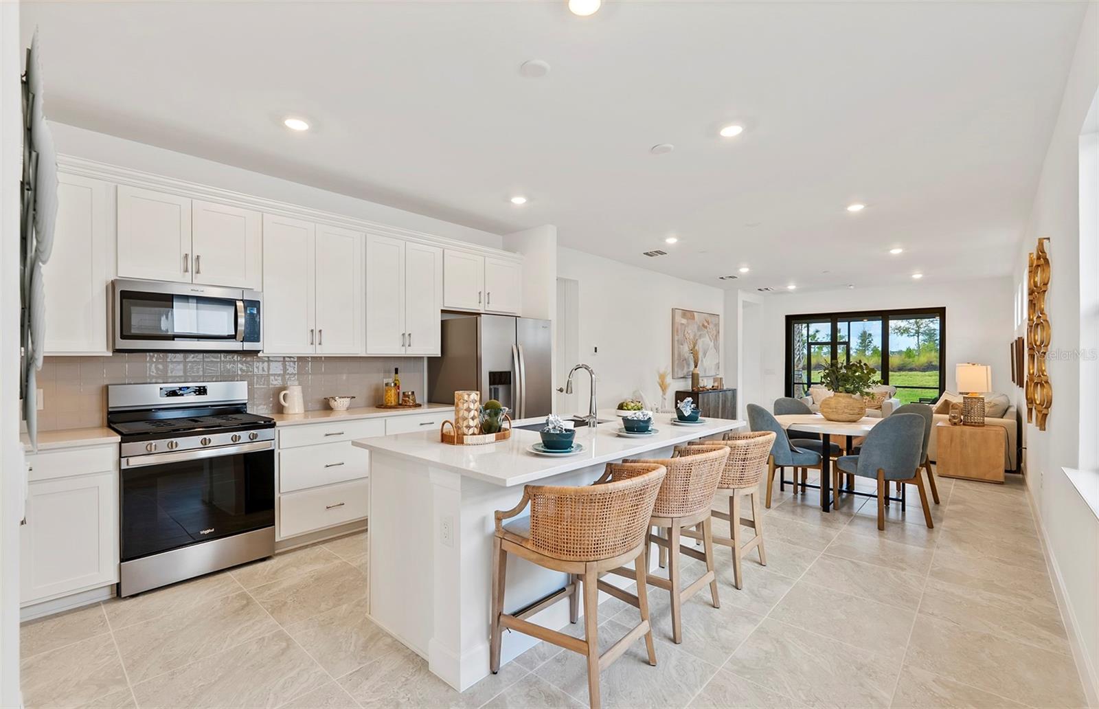 4632; DEL WEBB CATALINA AT LAKEWOOD RANCH - Residential