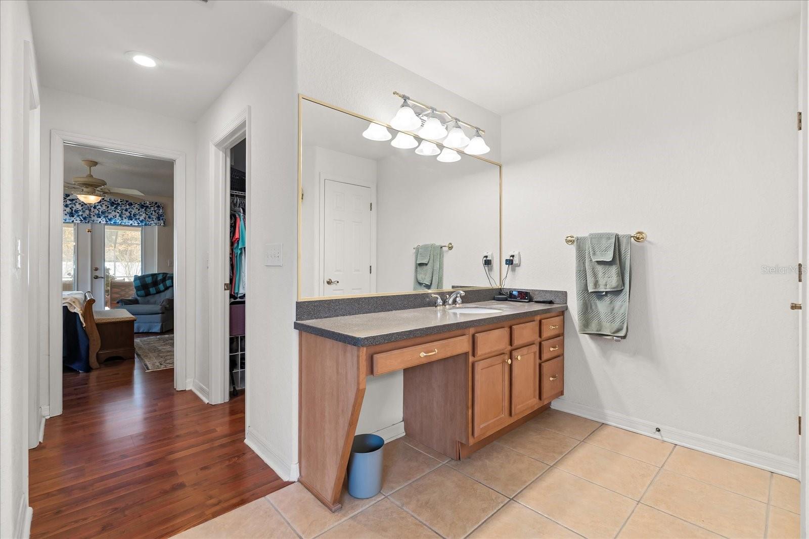 TIMBERIDGE PH 03 - Residential