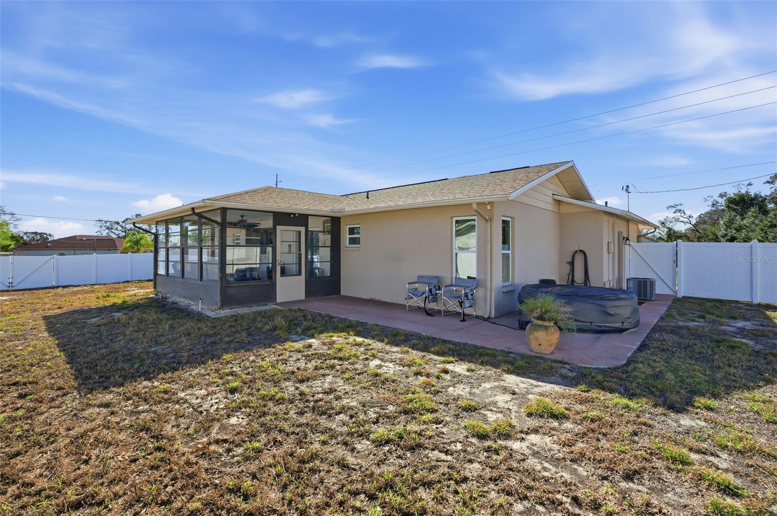 SPRING HILL - Residential