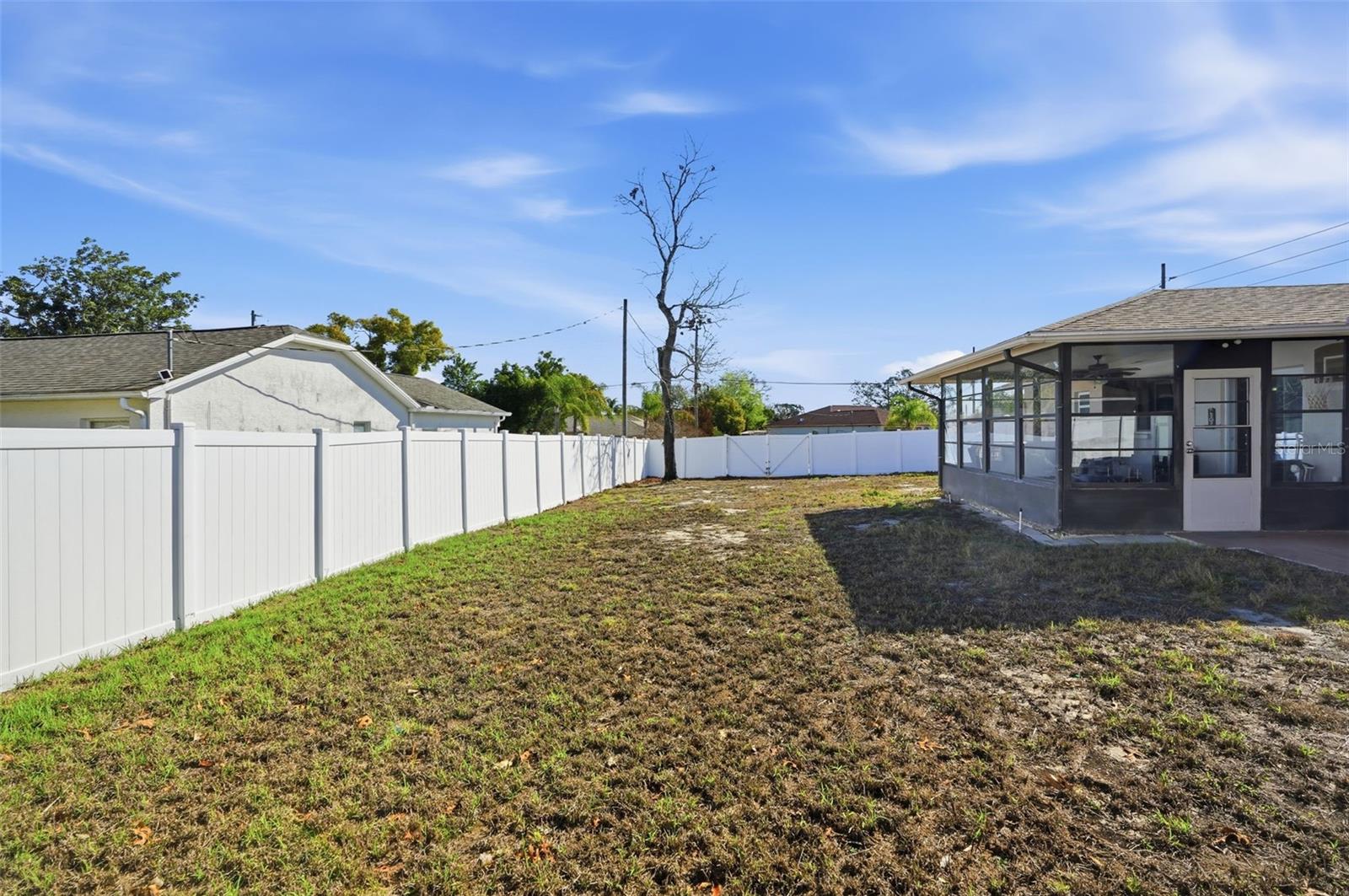 SPRING HILL - Residential