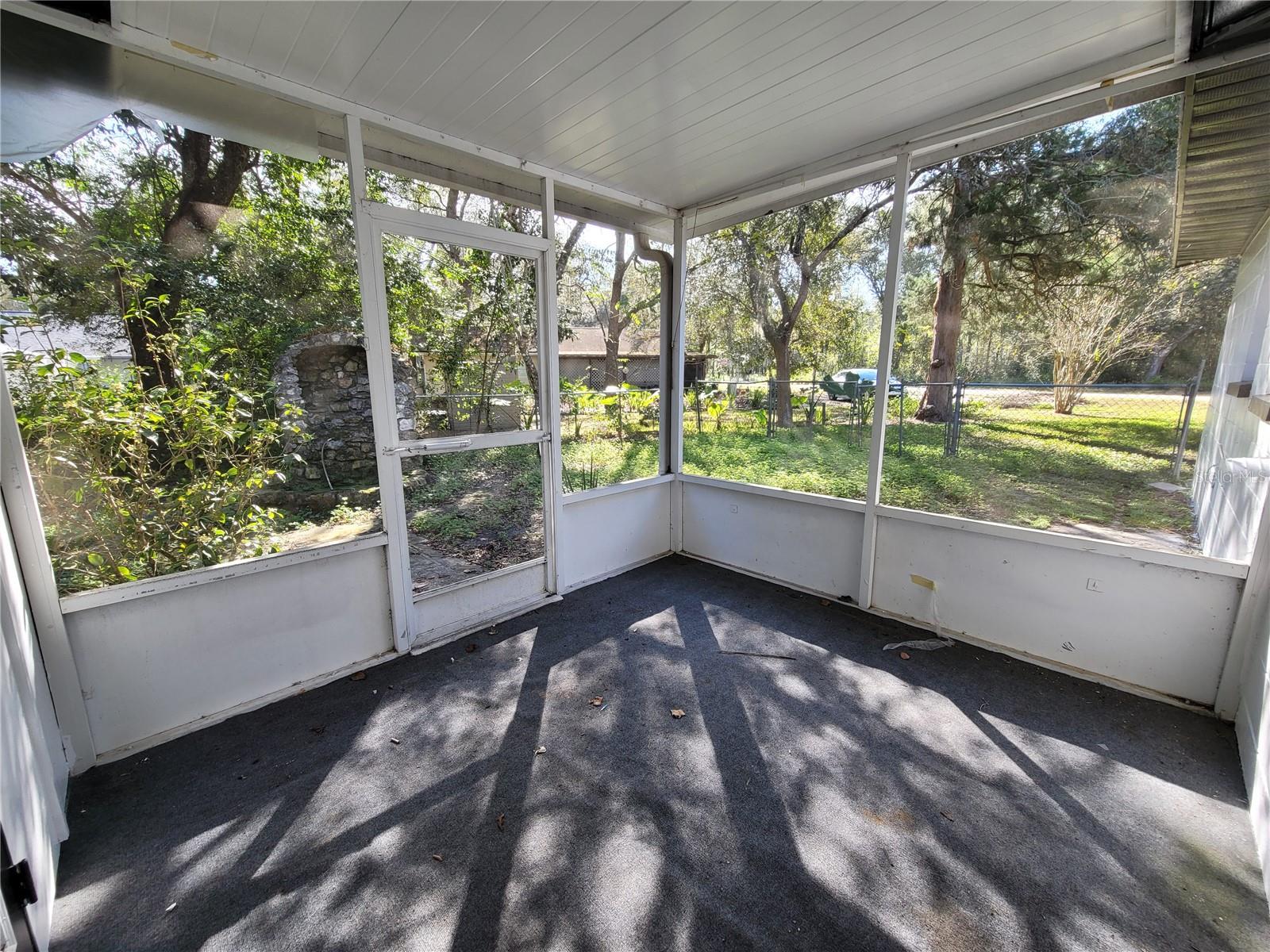 RIDGE MANOR KNOLLWOOD - Residential Lease