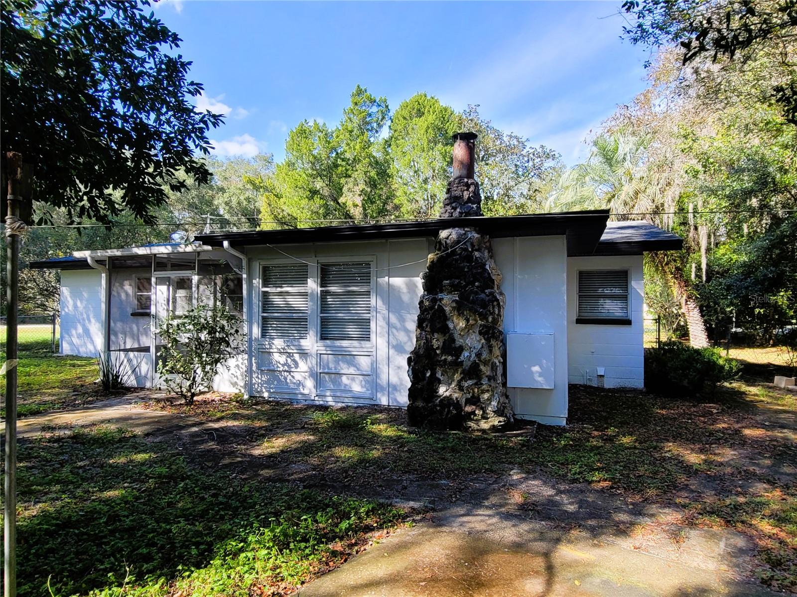 RIDGE MANOR KNOLLWOOD - Residential Lease