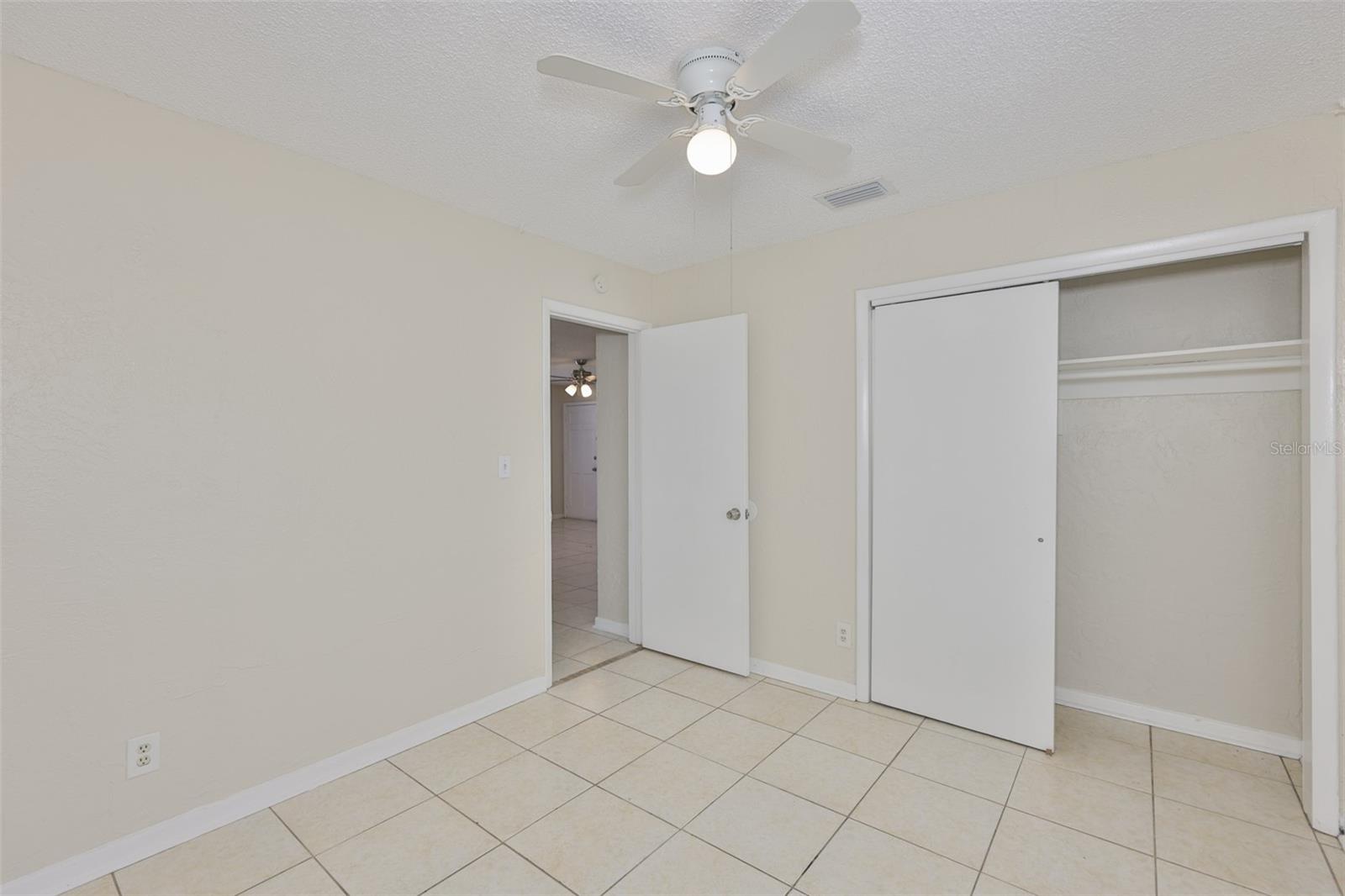 KNIGHTS ACRES - Residential Lease