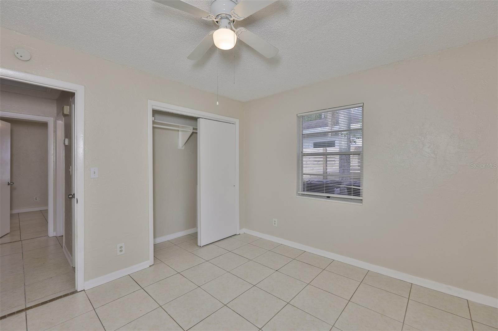 KNIGHTS ACRES - Residential Lease