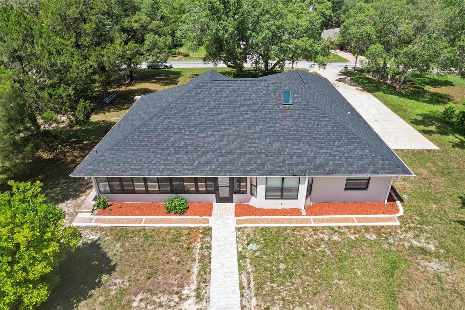 1931 S CAMPBELL POINT