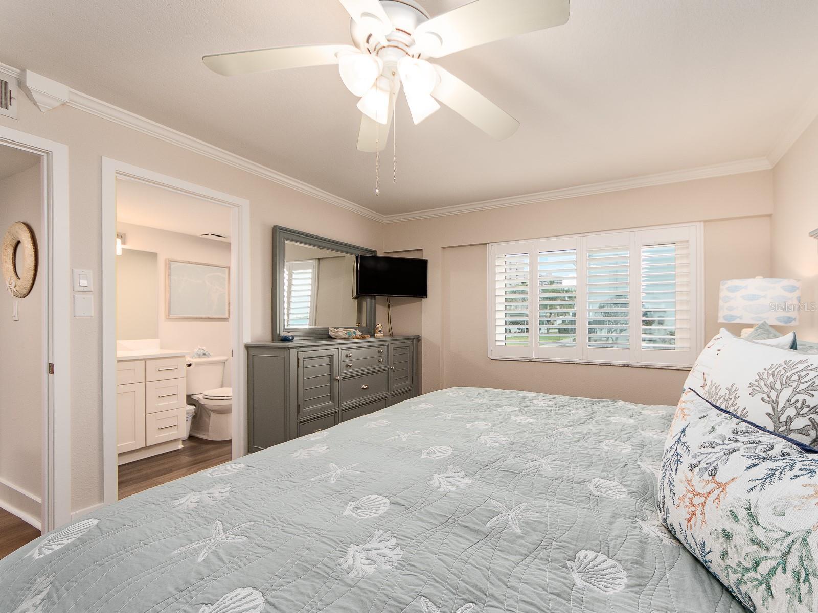 SAND KEY CONDO-BAYSIDE GARDENS I - Residential