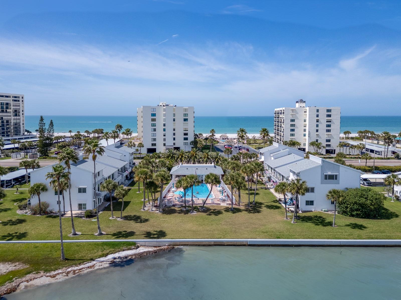 SAND KEY CONDO-BAYSIDE GARDENS I - Residential