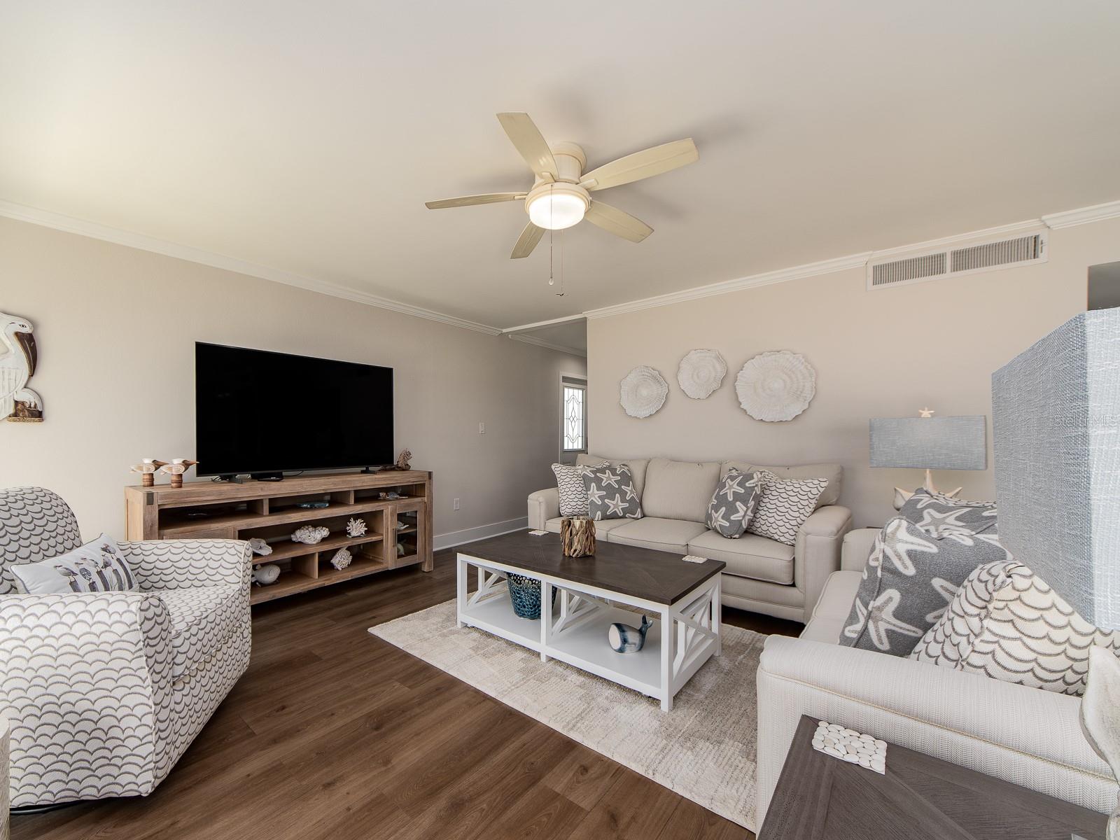 SAND KEY CONDO-BAYSIDE GARDENS I - Residential