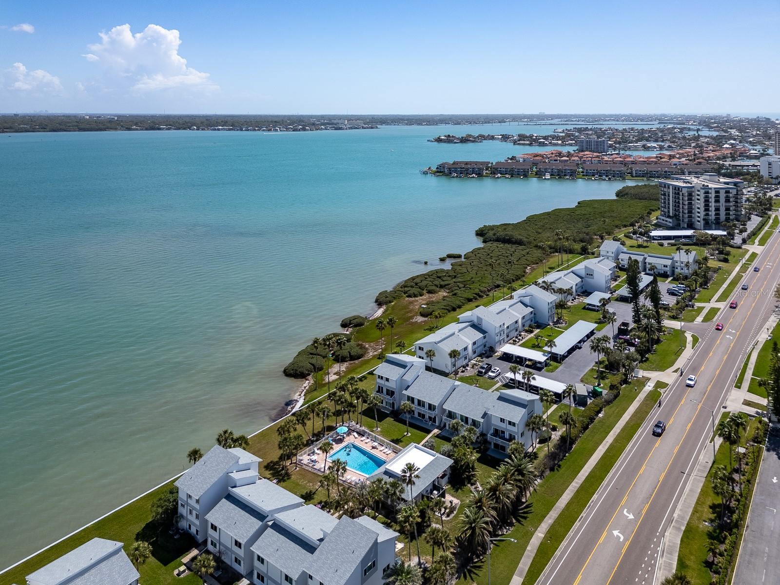 SAND KEY CONDO-BAYSIDE GARDENS I - Residential