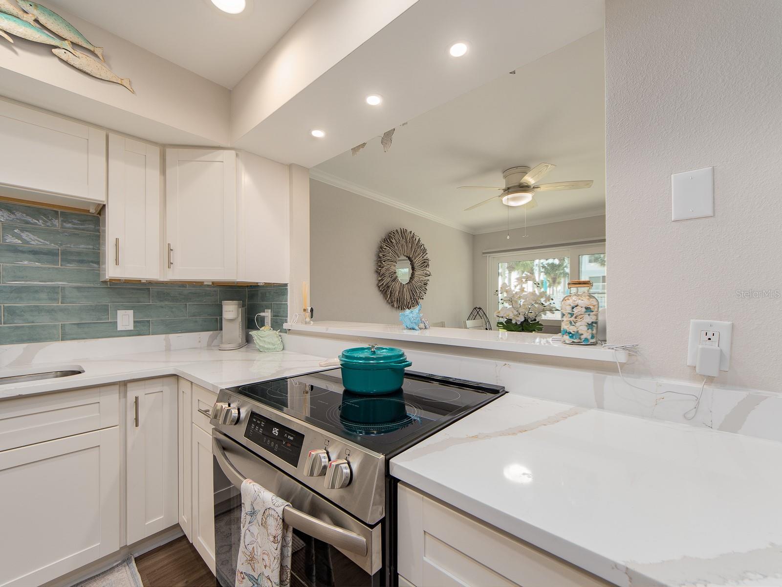 SAND KEY CONDO-BAYSIDE GARDENS I - Residential