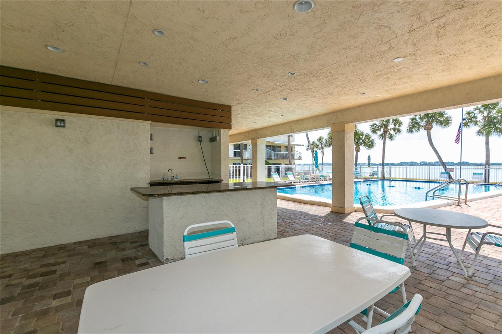 SAND KEY CONDO-BAYSIDE GARDENS I - Residential