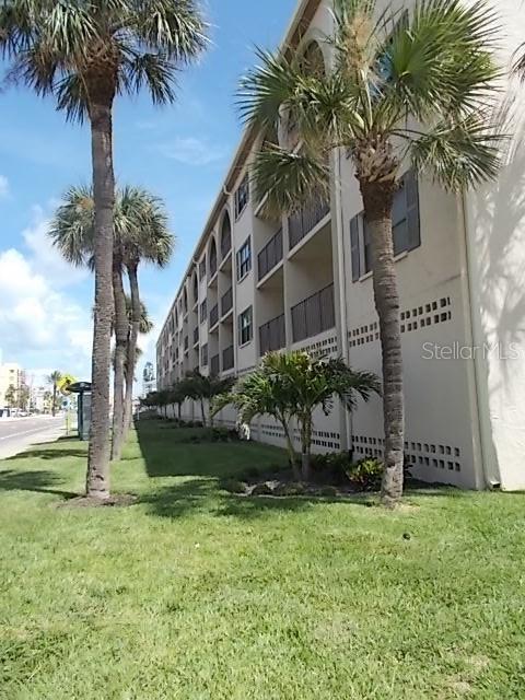 14001 GULF BOULEVARD 407