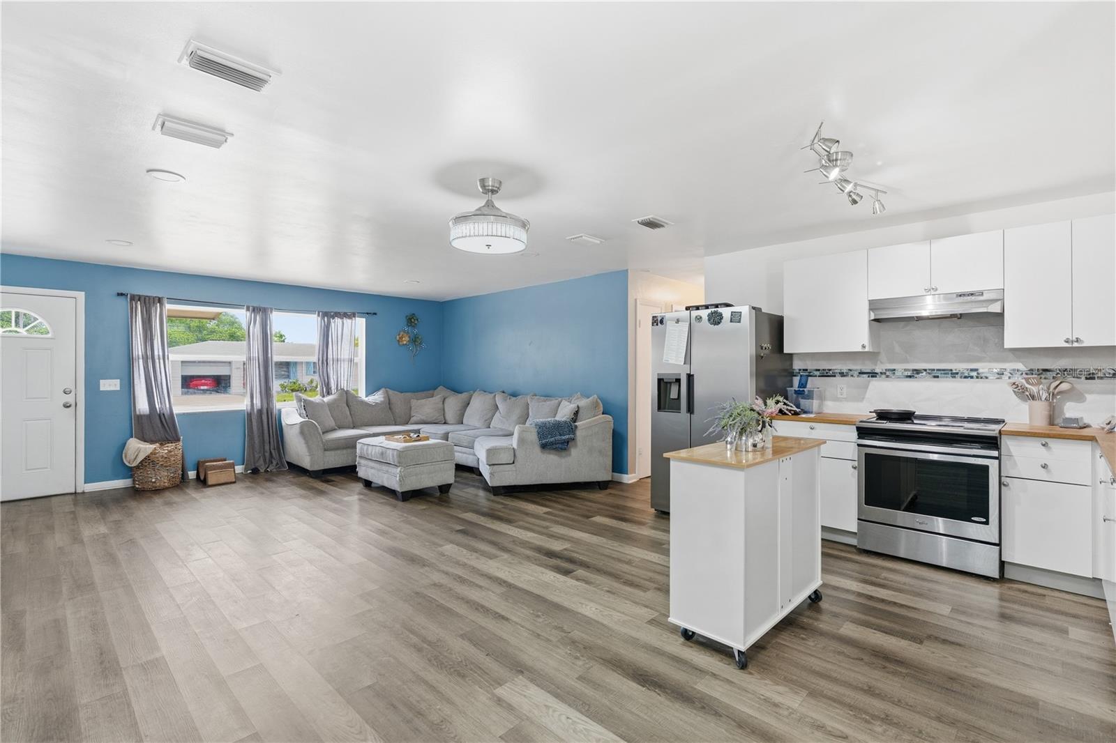 CLEARVIEW HEIGHTS - Residential