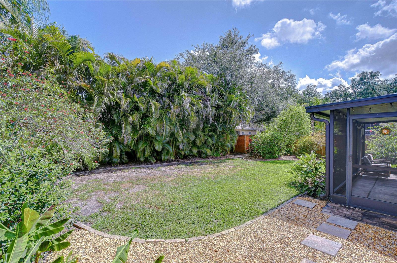 LAKE ST CHARLES - Residential