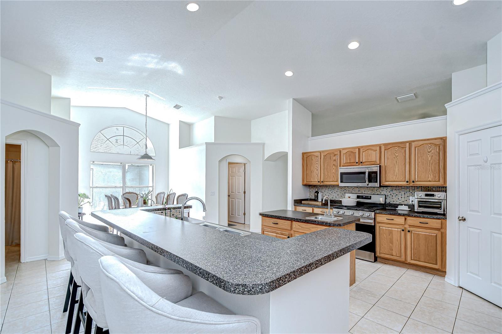 LAKE ST CHARLES - Residential