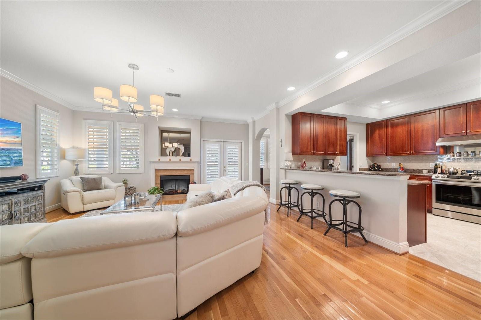 WEST BAY VILLAGE - Residential