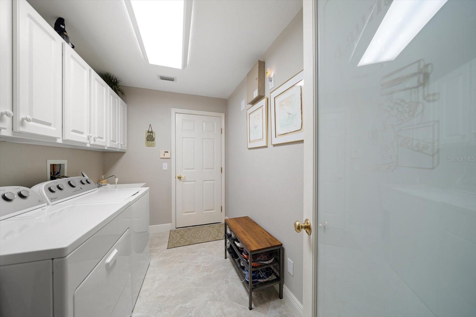 WEST BAY VILLAGE - Residential