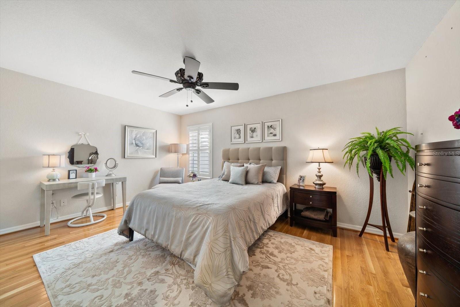 WEST BAY VILLAGE - Residential