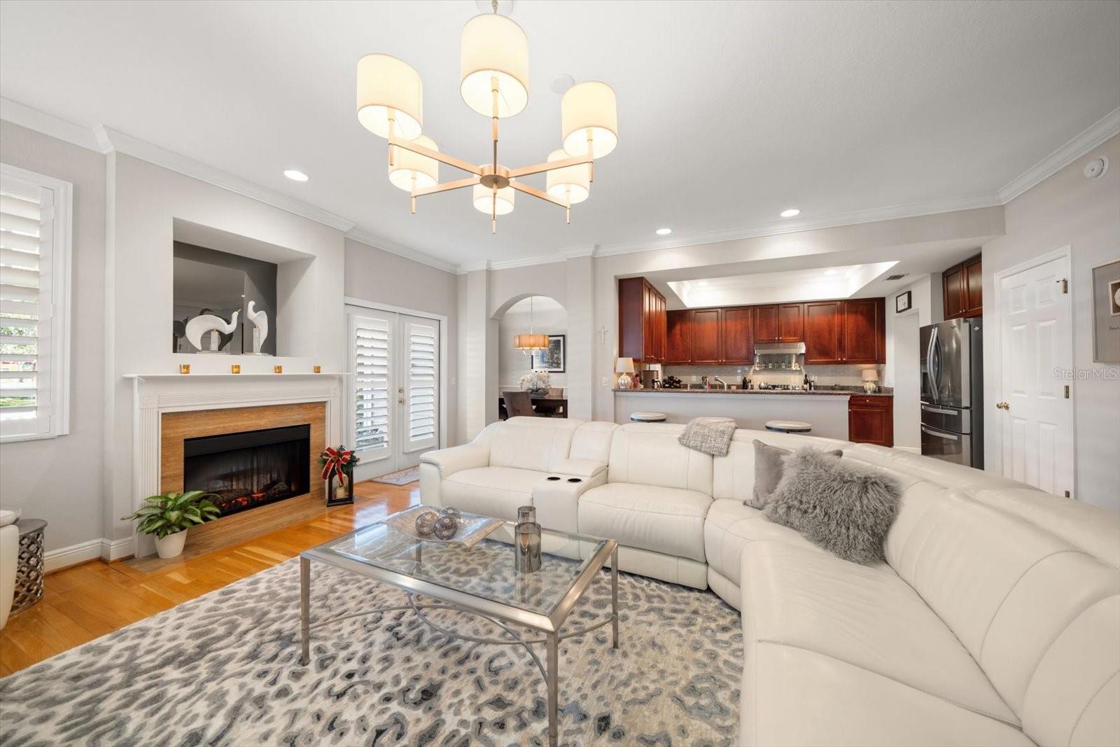 WEST BAY VILLAGE - Residential