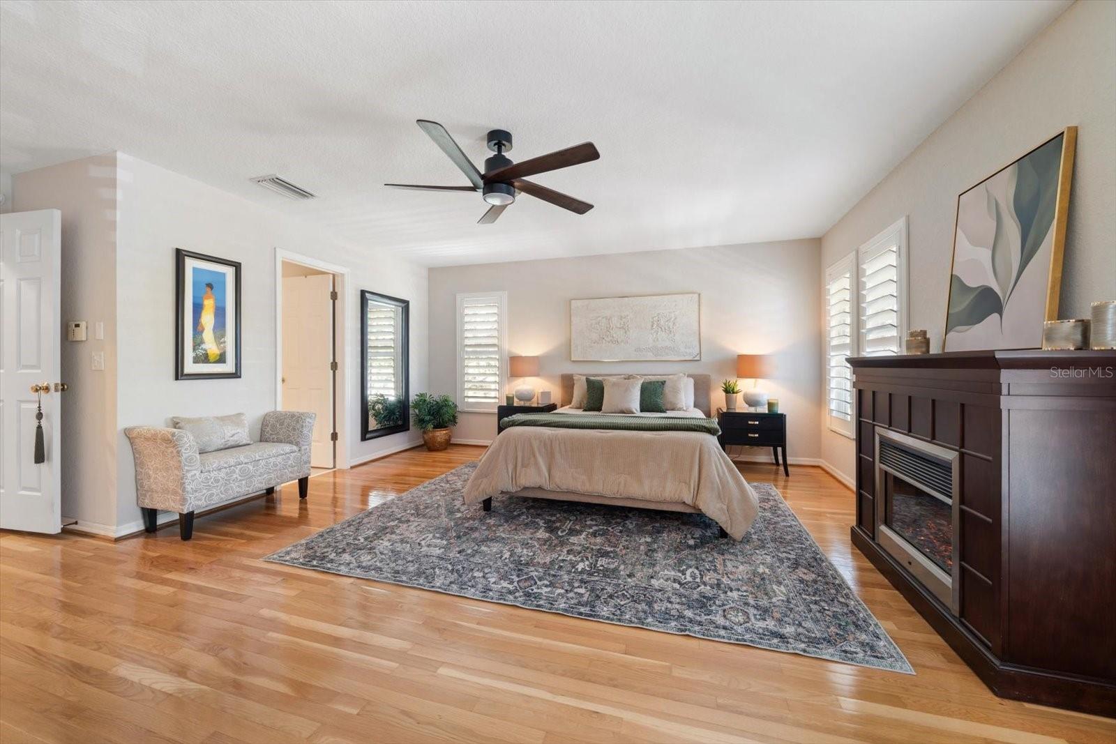 WEST BAY VILLAGE - Residential